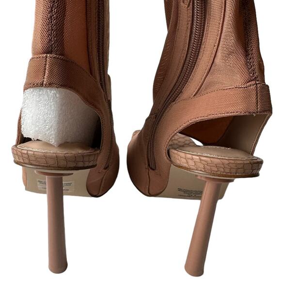 Steve Madden Boots Beverley Blush Mesh Nude Over Knee Boot Women's Size 6.5 - Picture 7 of 10